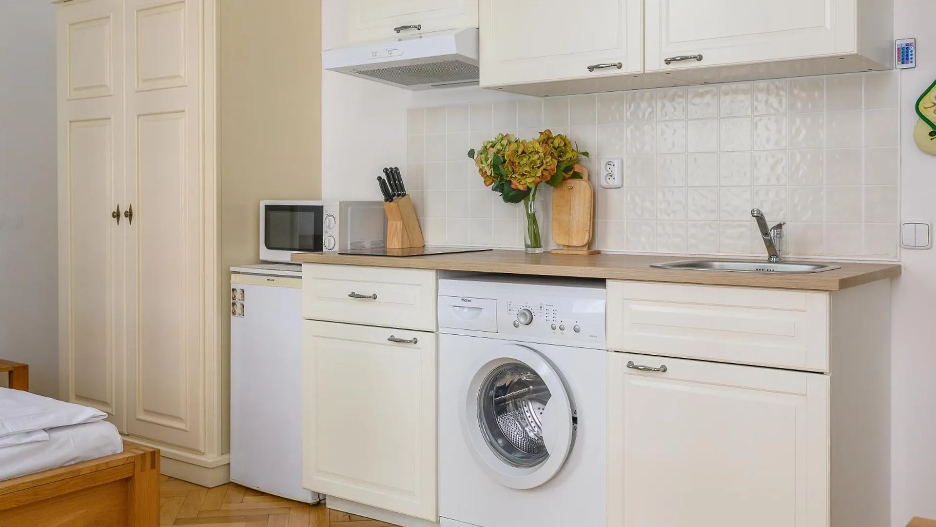 Cosy Central Apartment In Zizkov Prag